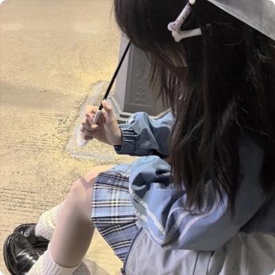 丑小鸭天鹅